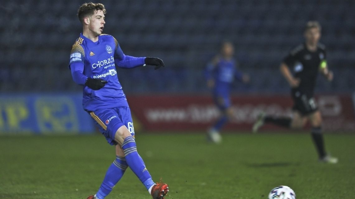 Duchowski wypożyczony do Gryfa