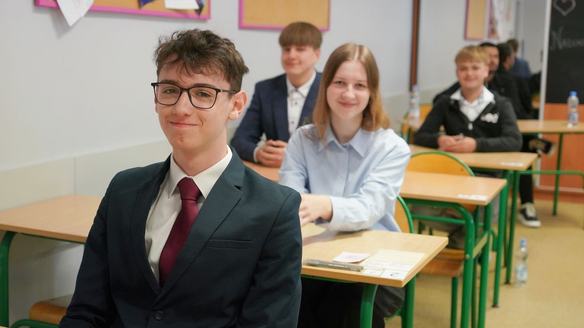 Egzaminy w szkołach podstawowych dobiegły końca. Uczniowie podeszli do nich z dużym spokojem Egzaminy w szkołach podstawowych dobiegły końca. Uczniowie podeszli do nich z dużym spokojem
