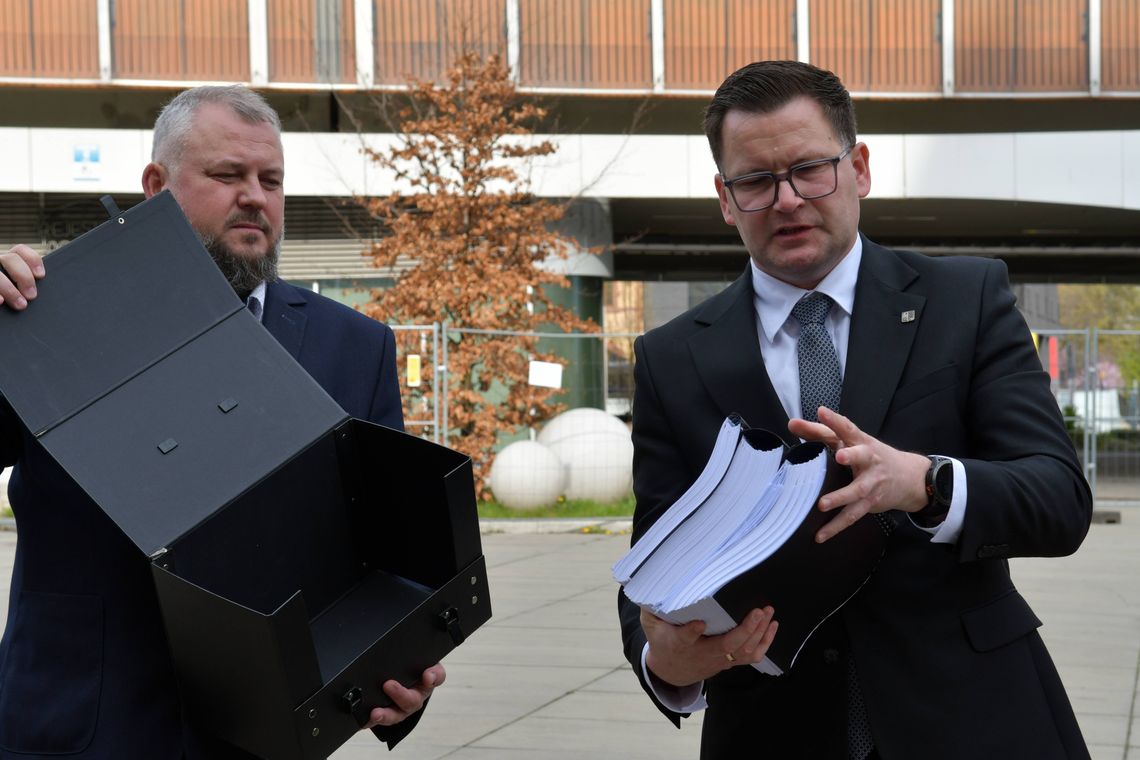 Estakada do rozbiórki, ale jeszcze trochę pojeździmy Estakada do rozbiórki, ale jeszcze trochę pojeździmy