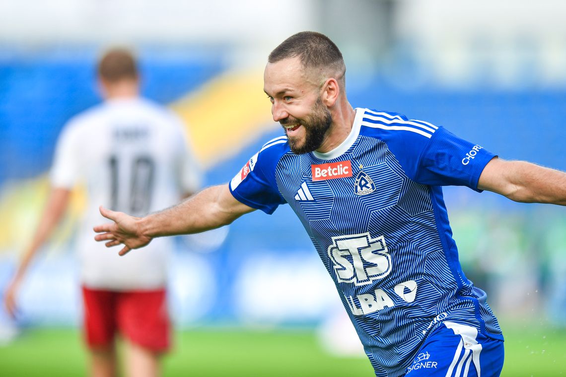 Dublet Ceglarza na Superauto.pl Stadionie Śląskim zagwarantował Ruchowi trzy punkty!