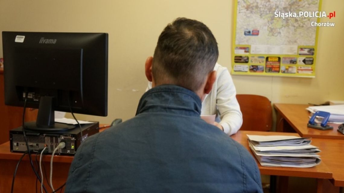 Fałszywy funkcjonariusz wpadł na kradzieży