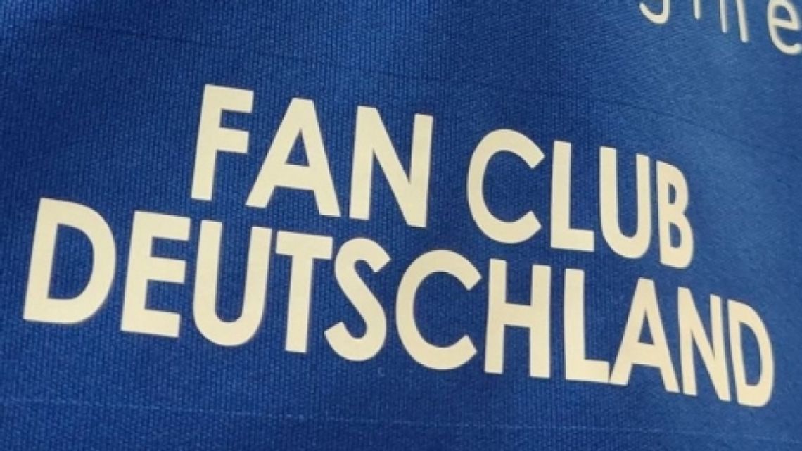 FC Deutschalnd na koszulkach Niebieskch FC Deutschalnd na koszulkach Niebieskch