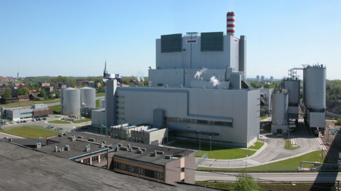 Fetor w Chorzowie Starym. Mieszkańcy się skarżą, miasto walczy, a CEZ odpowiada.