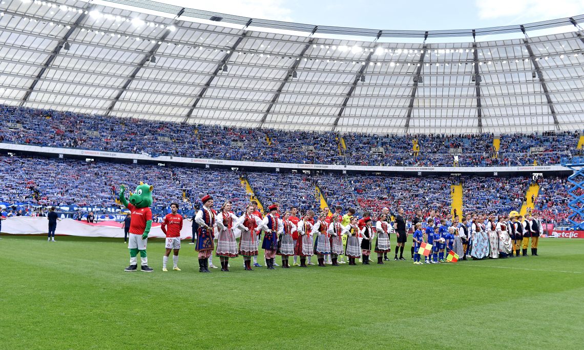 Gdzie Ruch powalczy o Ekstraklasę? Prezes Siemianowski wskazuje alternatywy dla Śląskiego