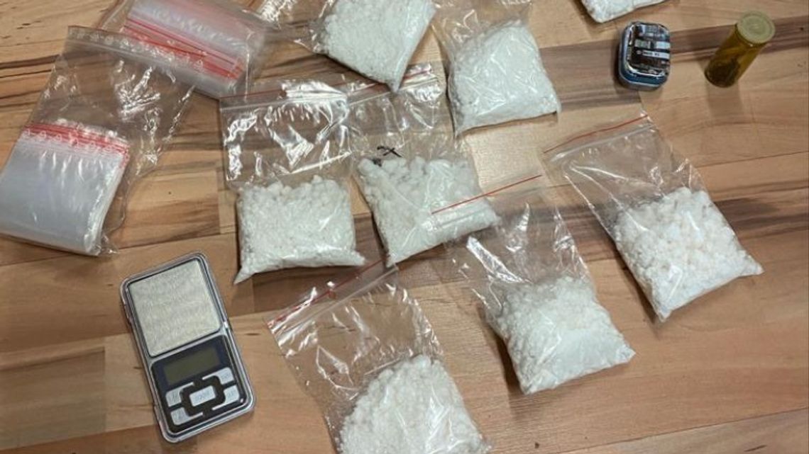 Gliwiccy policjanci zatrzymali dilera z Chorzowa Gliwiccy policjanci zatrzymali dilera z Chorzowa