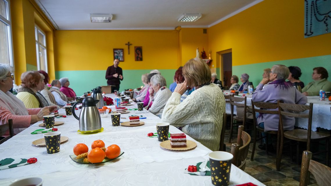 Głośny wykrywacz cichego zabójcy. Chorzowski radny rozdaje czujniki czadu 