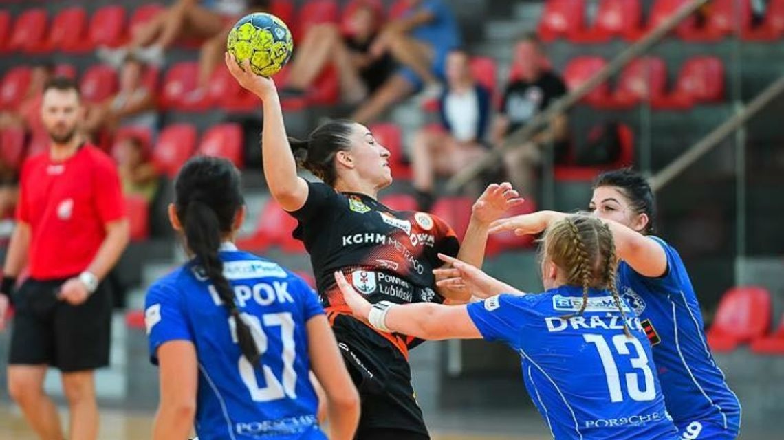 Grad bramek w Kobierzycach Grad bramek w Kobierzycach