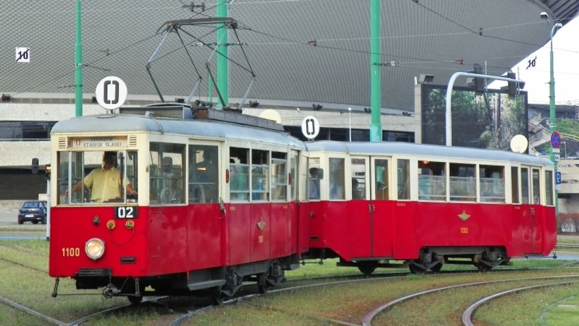 Historyczne eNki wróciły na śląskie tory Historyczne eNki wróciły na śląskie tory