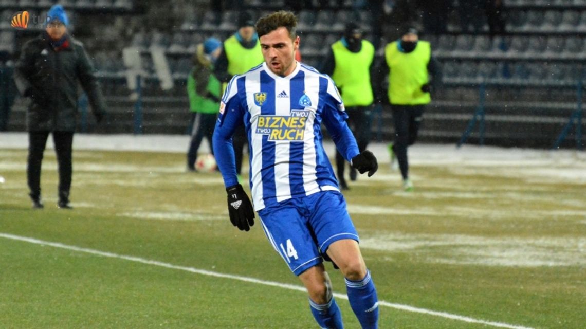 Honor Niebieskich uratowany!