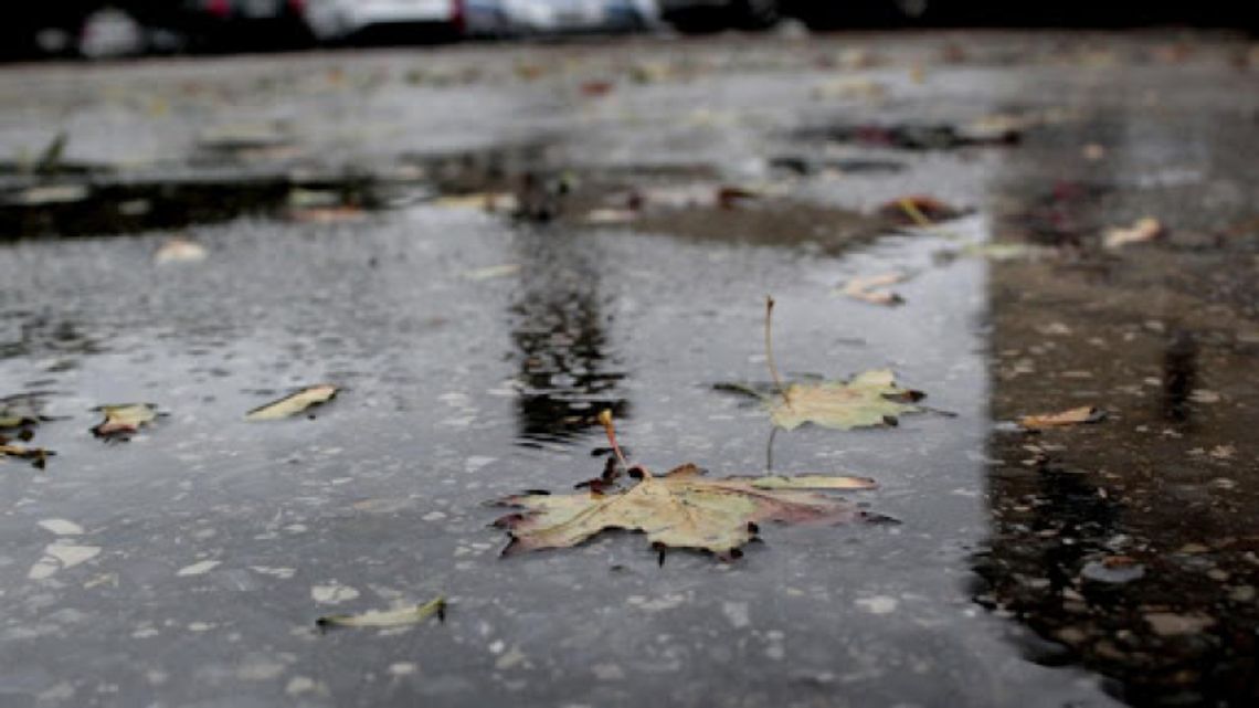 Jesień więcej niebezpieczeństw na drogach niesie