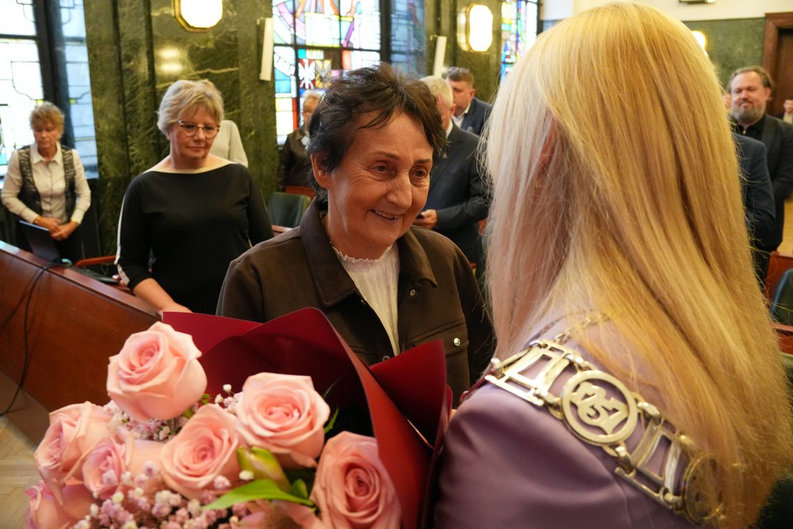 “Jestem dziołcha z Chorzowa”. To pierwsza Honorowa Obywatelka w historii Miasta “Jestem dziołcha z Chorzowa”. To pierwsza Honorowa Obywatelka w historii Miasta