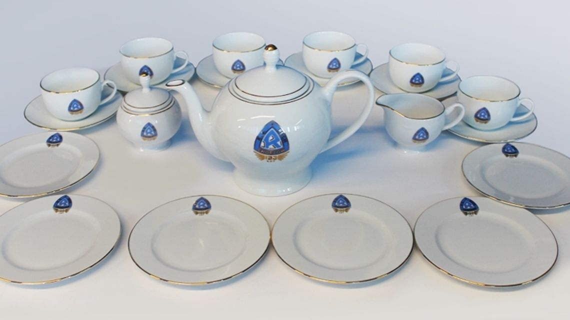 Jubileuszowa porcelana Ruchu Chorzów