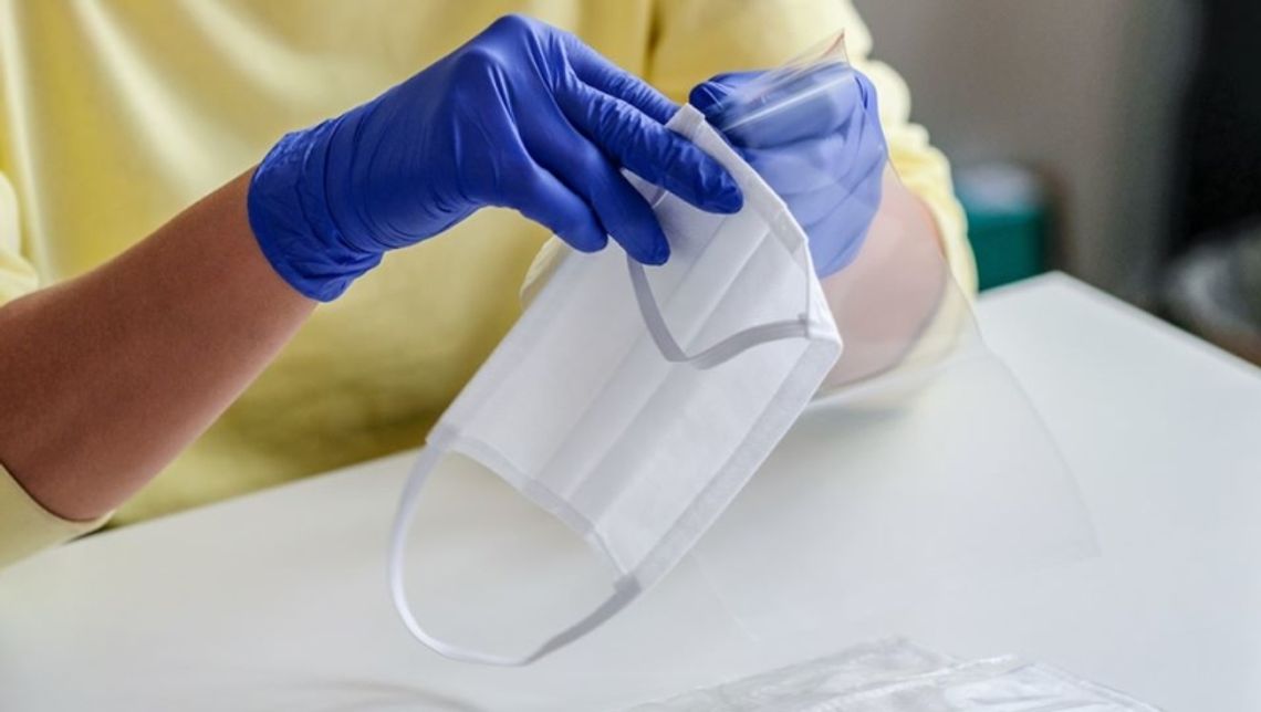 Już 5000 maseczek trafiło do chorzowskich seniorów Już 5000 maseczek trafiło do chorzowskich seniorów