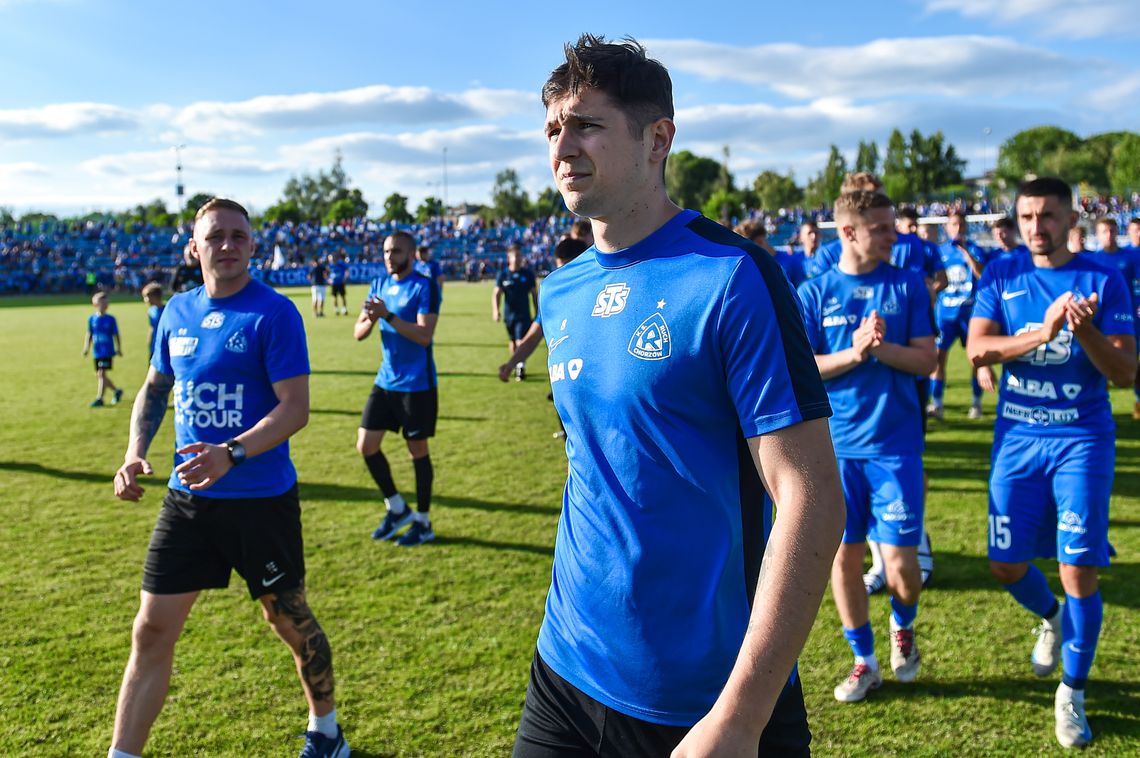 Kapitan Ruchu z nowym kontraktem, Szulczek z nowym asystentem w sztabie! Dziś prezentacja zespołu!