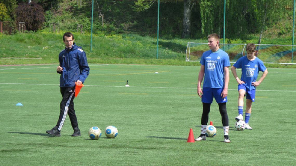 Kluby wznawiają treningi Kluby wznawiają treningi