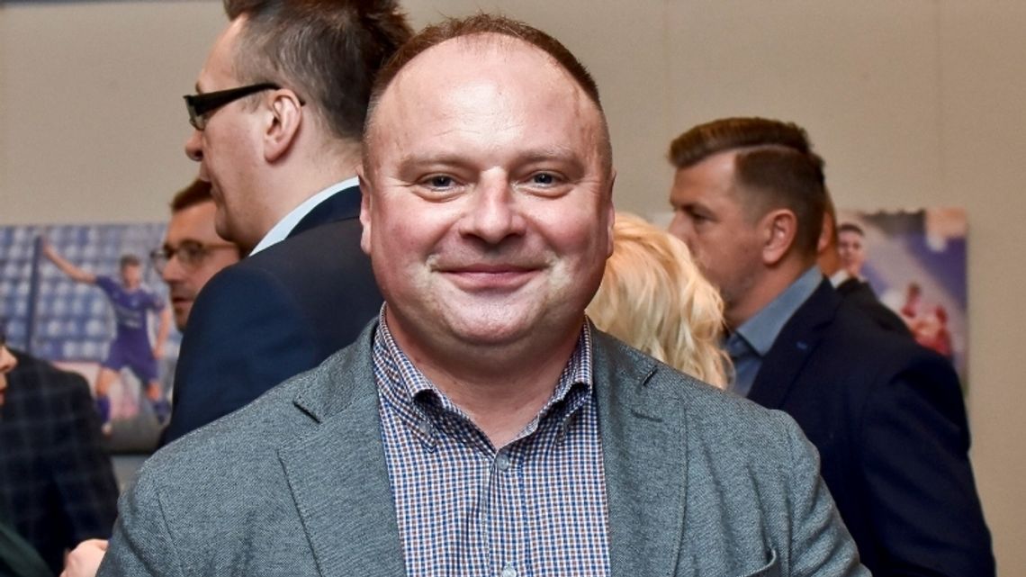 Kolejna licytacja Niebieskich