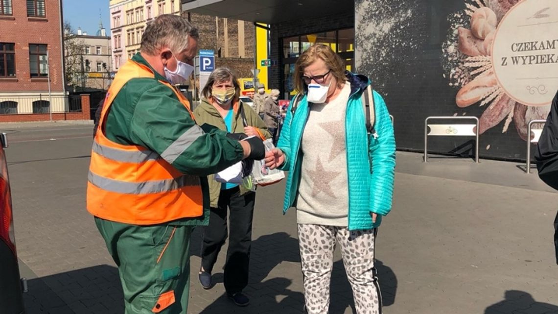 Kolejne maseczki trafią do chorzowian