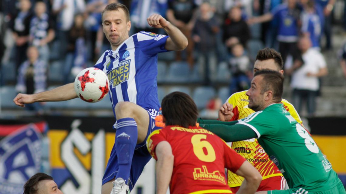 Kolejny remis przy Cichej [ZDJĘCIA]