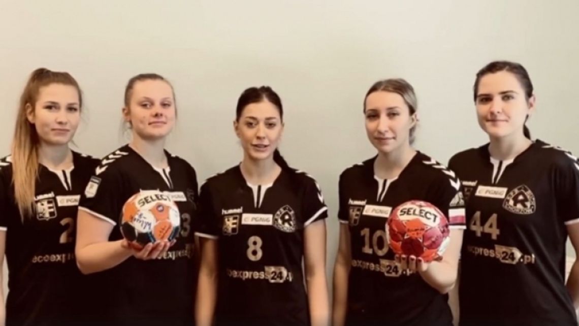 KPR Ruch gra z WOŚP! Weź udziału w licytacji piłek z autografami „Niebieskich”