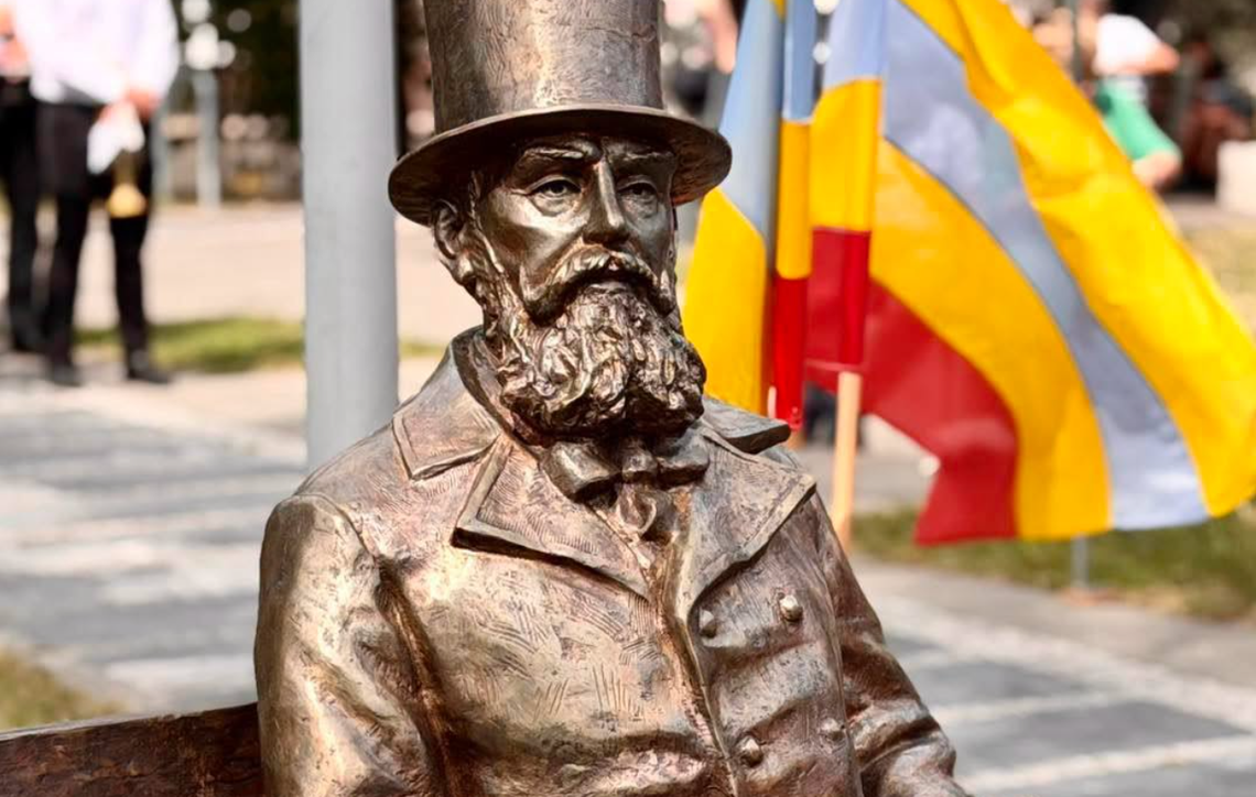 Książę Guido Henckel von Donnersmarck zasiadł przy ul. Katowickiej. Świętochłowice upamiętniły jedną z najważniejszych postaci Górnego Śląska Książę Guido Henckel von Donnersmarck zasiadł przy ul. Katowickiej. Świętochłowice upamiętniły jedną z najważniejszych postaci Górnego Śląska