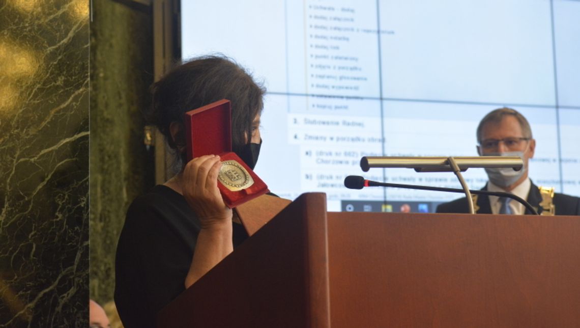 Lech Motyka uhonorowany medalem za zasługi dla miasta Lech Motyka uhonorowany medalem za zasługi dla miasta