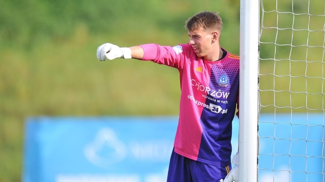 LWJS: Juniorzy na piątkę