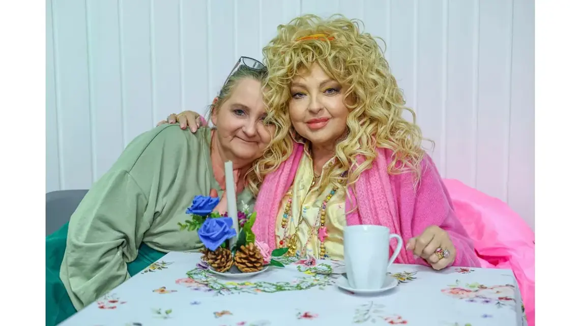 Danka i Magda Gessler podczas Kuchennych rewolucji we Frelce i Hanysie w Chorzowie