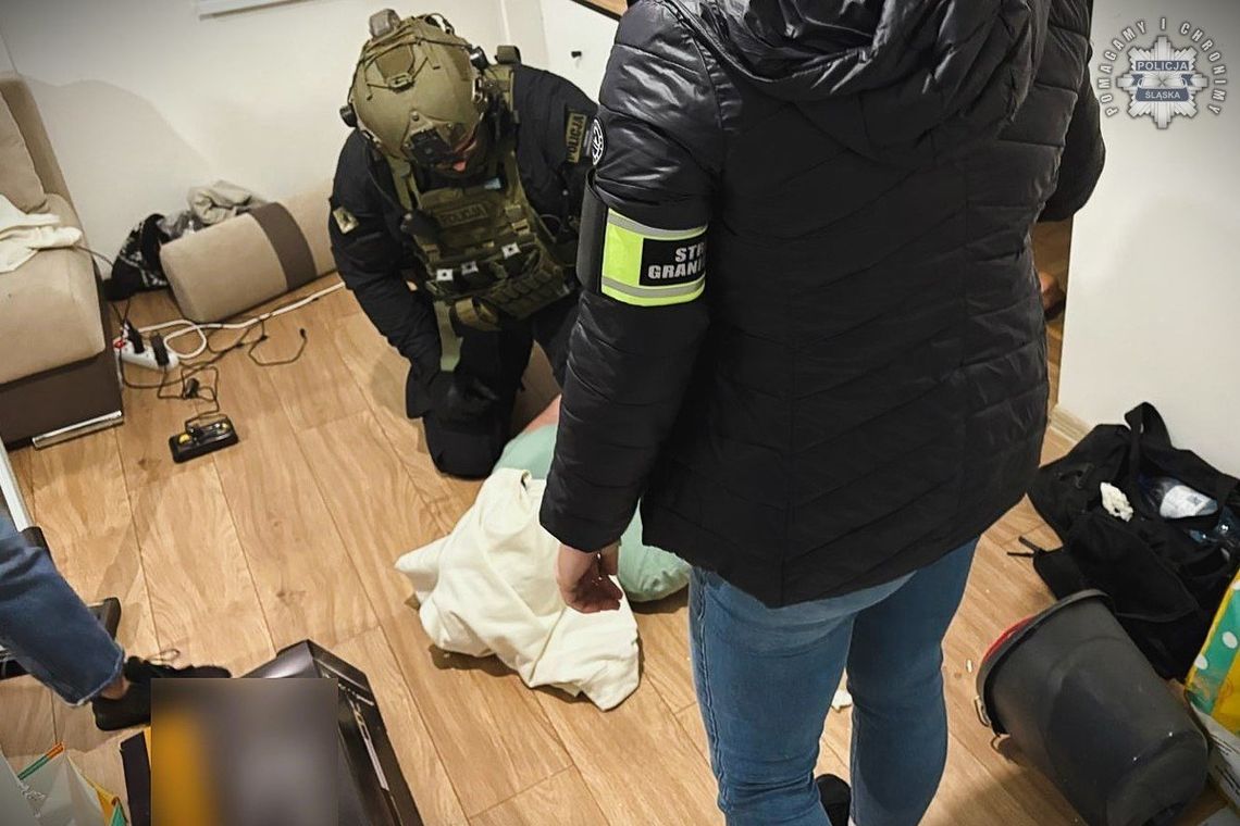 Międzynarodowa siatka przestępcza rozbita na Śląsku. Kibole zamieszani w przemyt narkotyków i migrantów