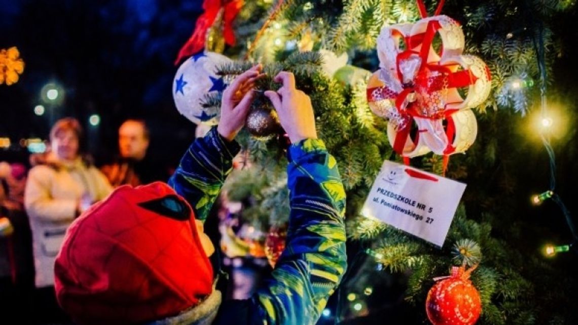 Miejskie strojenie choinki tuż, tuż