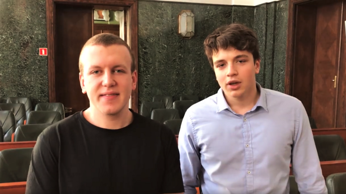 Młodzież wyzwała radnych