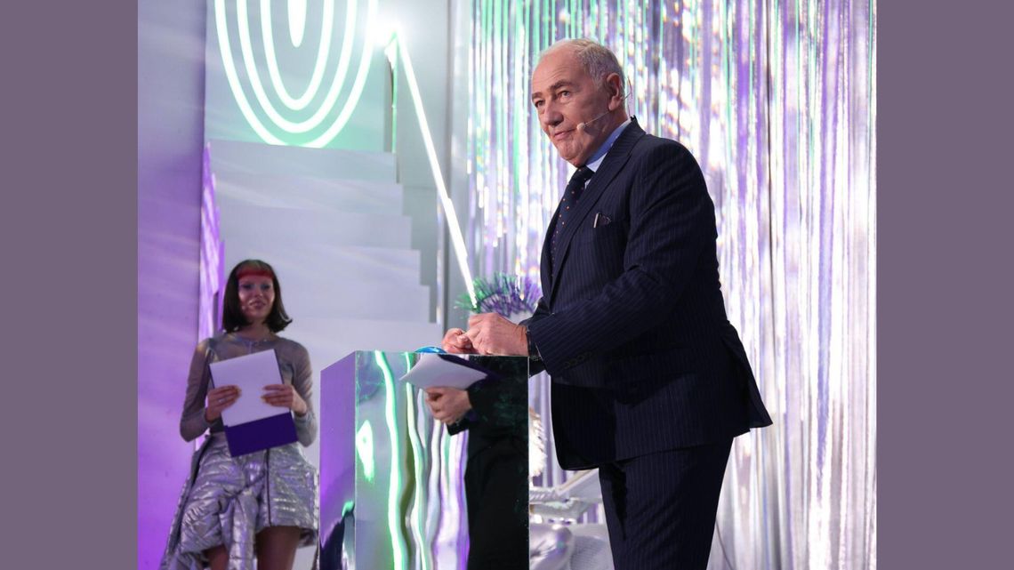 Młodzieżowe Słowo Roku 2025 wybrane! Młodzieżowe Słowo Roku 2025 wybrane!