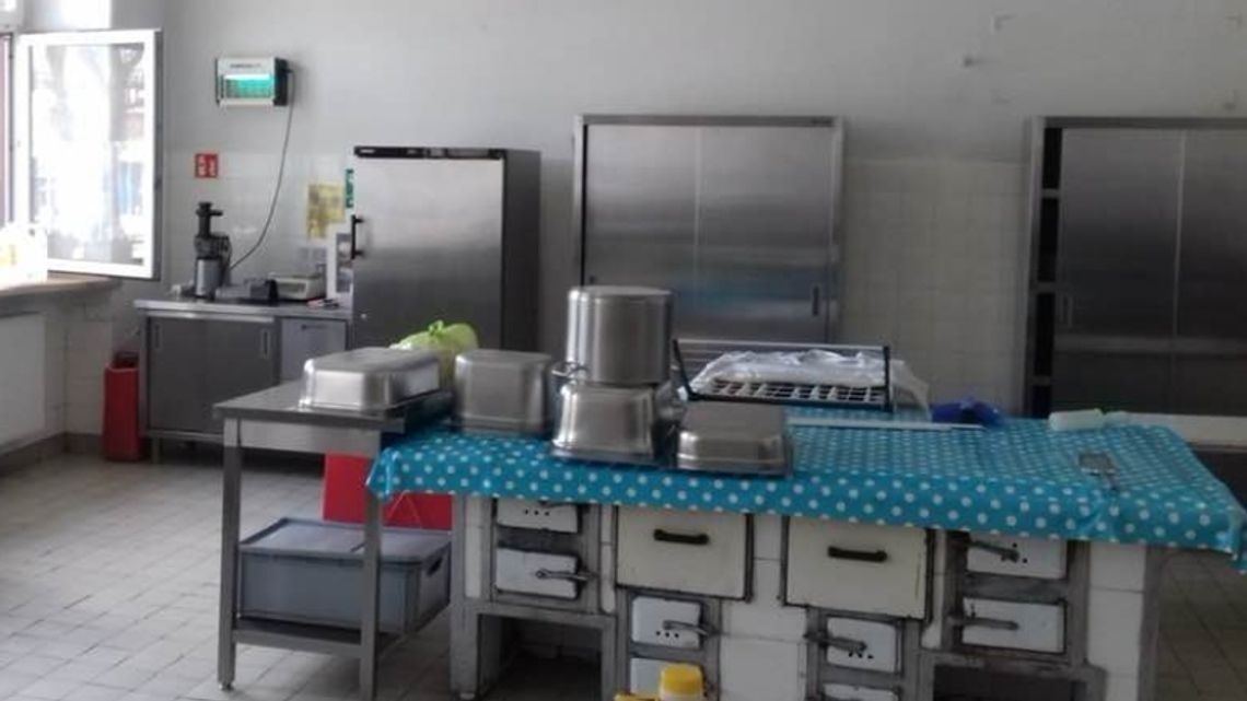 Modernizacja kuchni w Szkole Podstawowej nr 25 dobiegła końca. Efekty widać gołym okiem Modernizacja kuchni w Szkole Podstawowej nr 25 dobiegła końca. Efekty widać gołym okiem