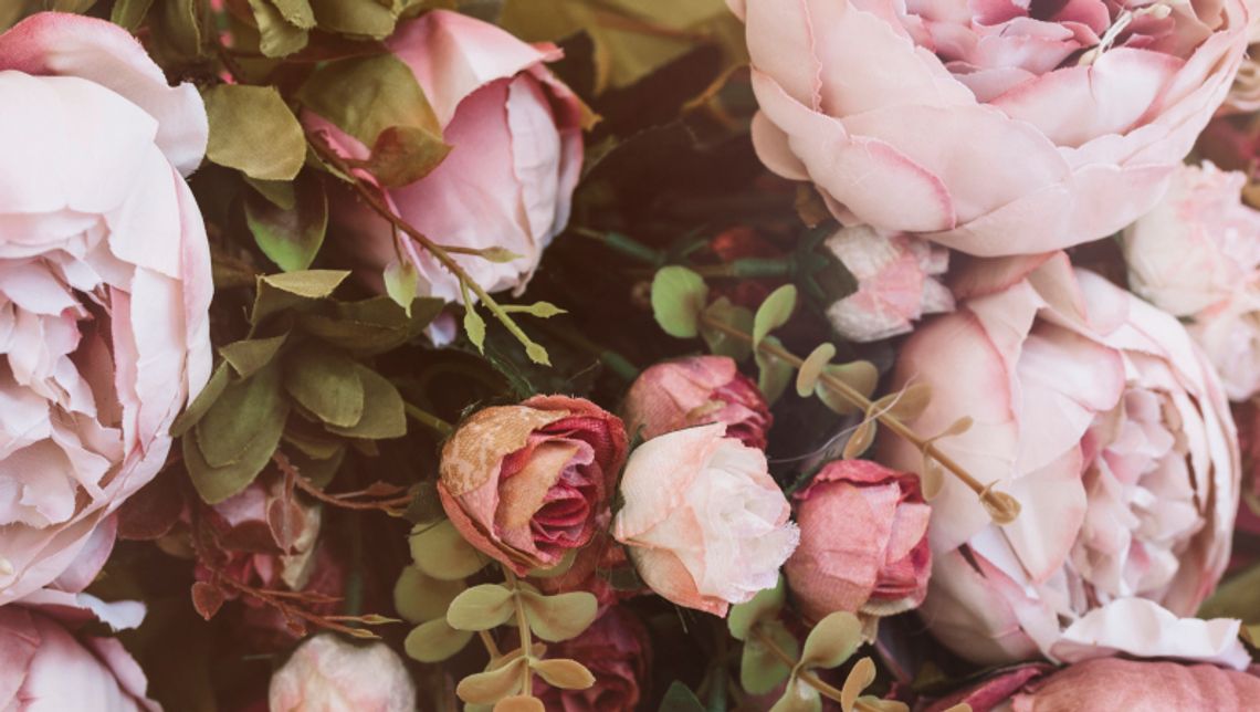 Na rynku zaroi się od kwiatów Na rynku zaroi się od kwiatów