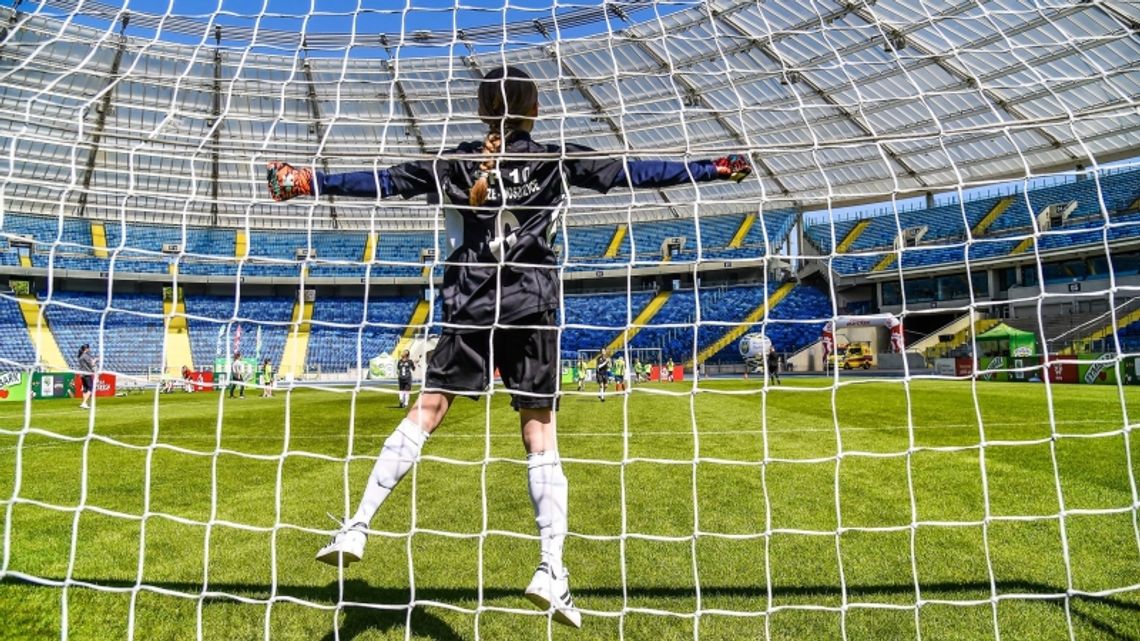 Na Stadionie Śląskim trwają regionalne finały Pucharu Tymbark. Która drużyna okaże się największym piłkarskim talentem naszego województwa?