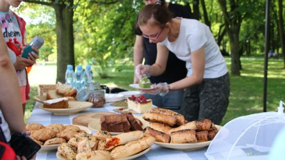 Na trawie śniadanie smakuje najlepiej