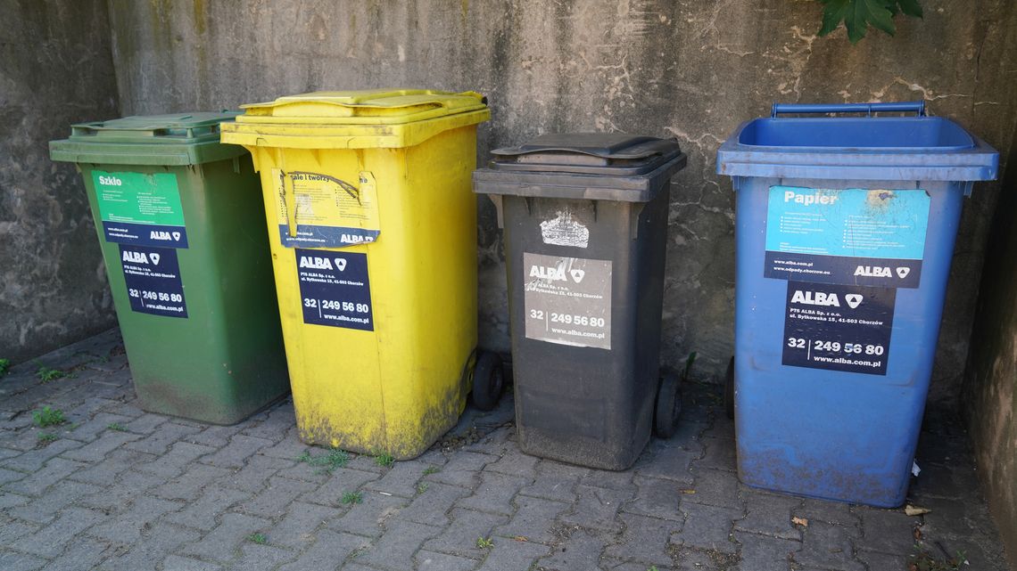 Nie dla podwyżki opłaty za śmieci. “Rozumiem opór przed podjęciem decyzji kontrowersyjnej”