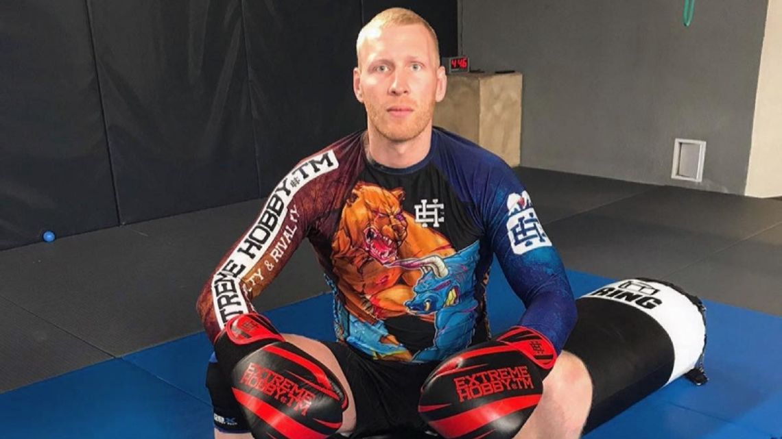 "Nie wykluczam powrotu do UFC, ale nie jest też to moim celem na ten moment" - wywiad z Adamem Wieczorkiem, zawodnikiem MMA. "Nie wykluczam powrotu do UFC, ale nie jest też to moim celem na ten moment" - wywiad z Adamem Wieczorkiem, zawodnikiem MMA.