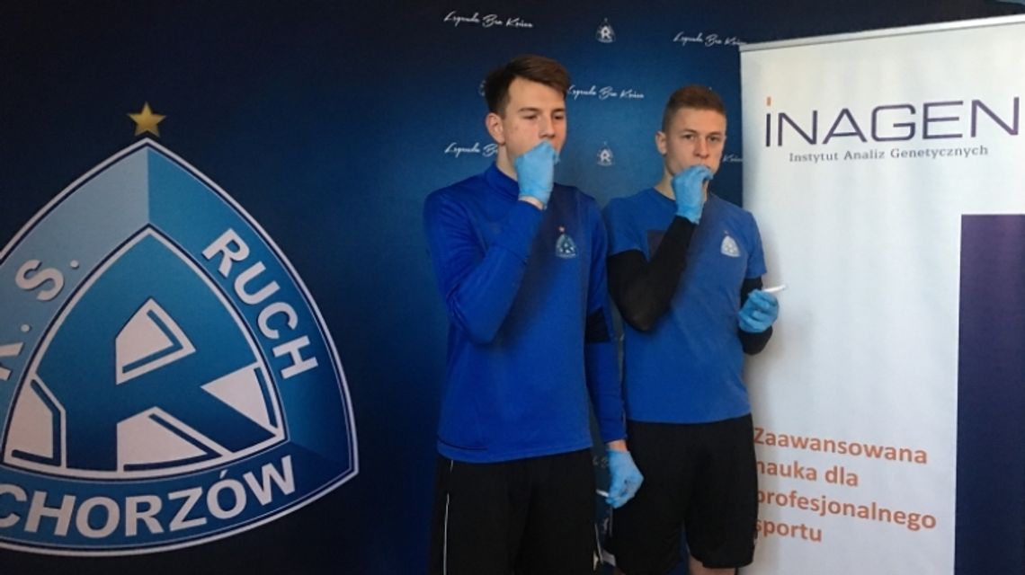 Niebiescy badają DNA