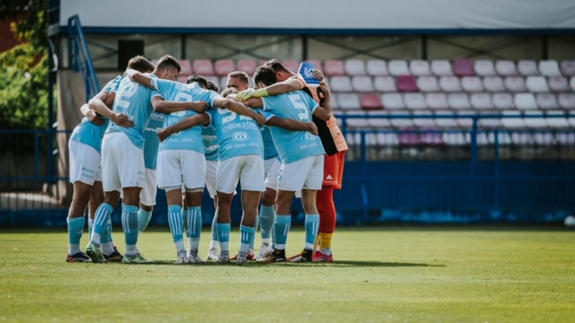 Niebiescy nadal bez porażki. Remis w Grodzisku Mazowieckim