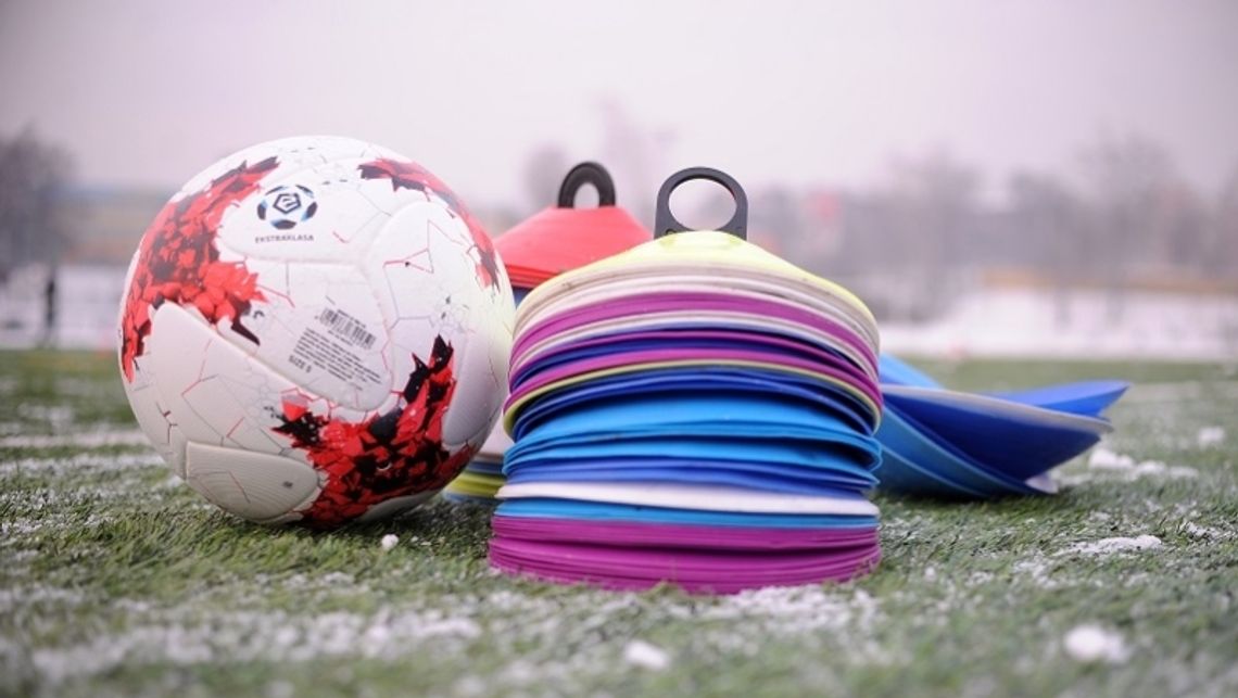 „Niebiescy” wracają do treningów