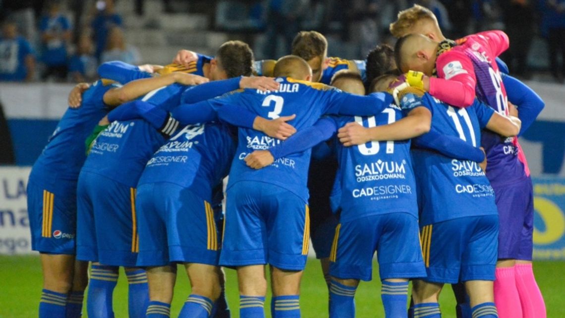 Niebiescy wracają z Bielska-Białej z trzema punktami!