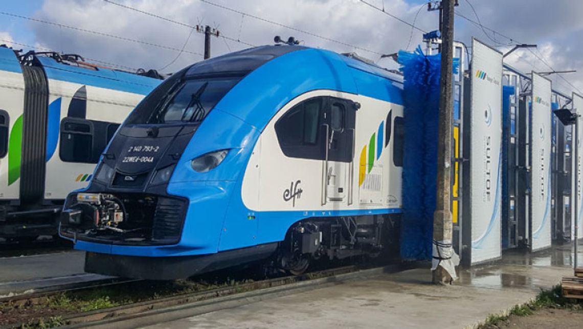 Nowa myjka automatyczna dla pociągów