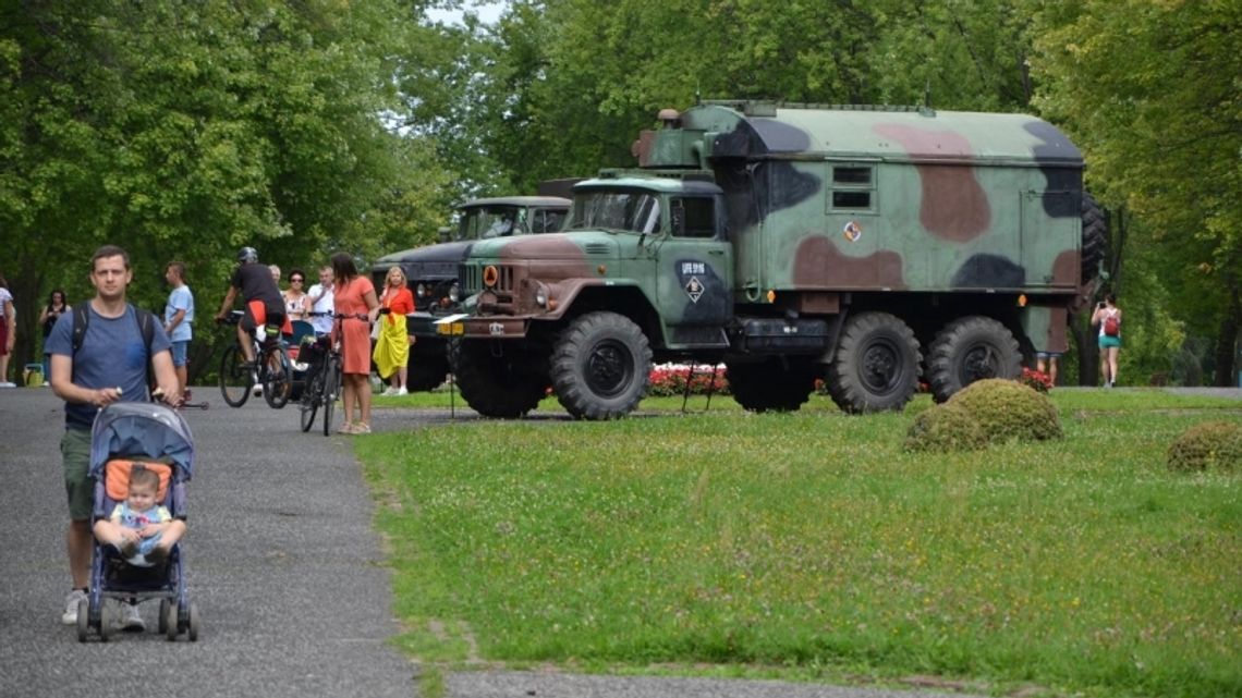 Obchody rocznicy wybuchu II Powstania Śląskiego w Parku Obchody rocznicy wybuchu II Powstania Śląskiego w Parku