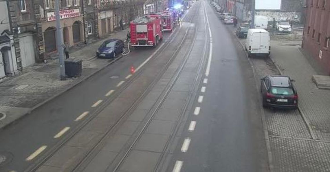 Ogień zajął mieszkanie w Chorzowie Batorym