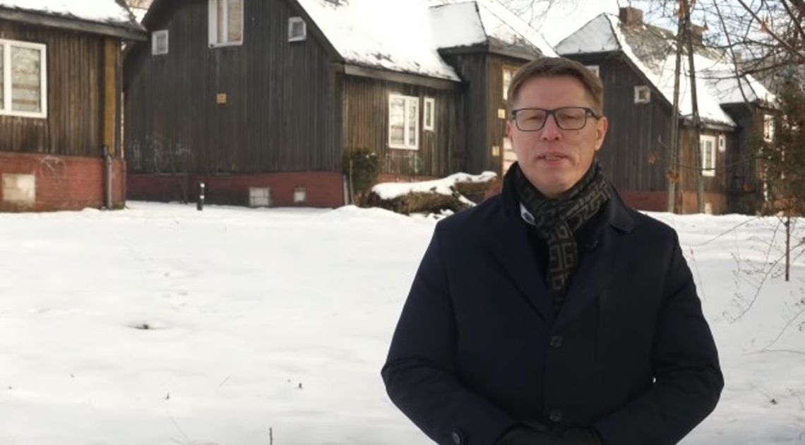 Okazja w Piaśnikach. Te historyczne domki możesz teraz kupić za niemal 1/3 pierwotnej ceny