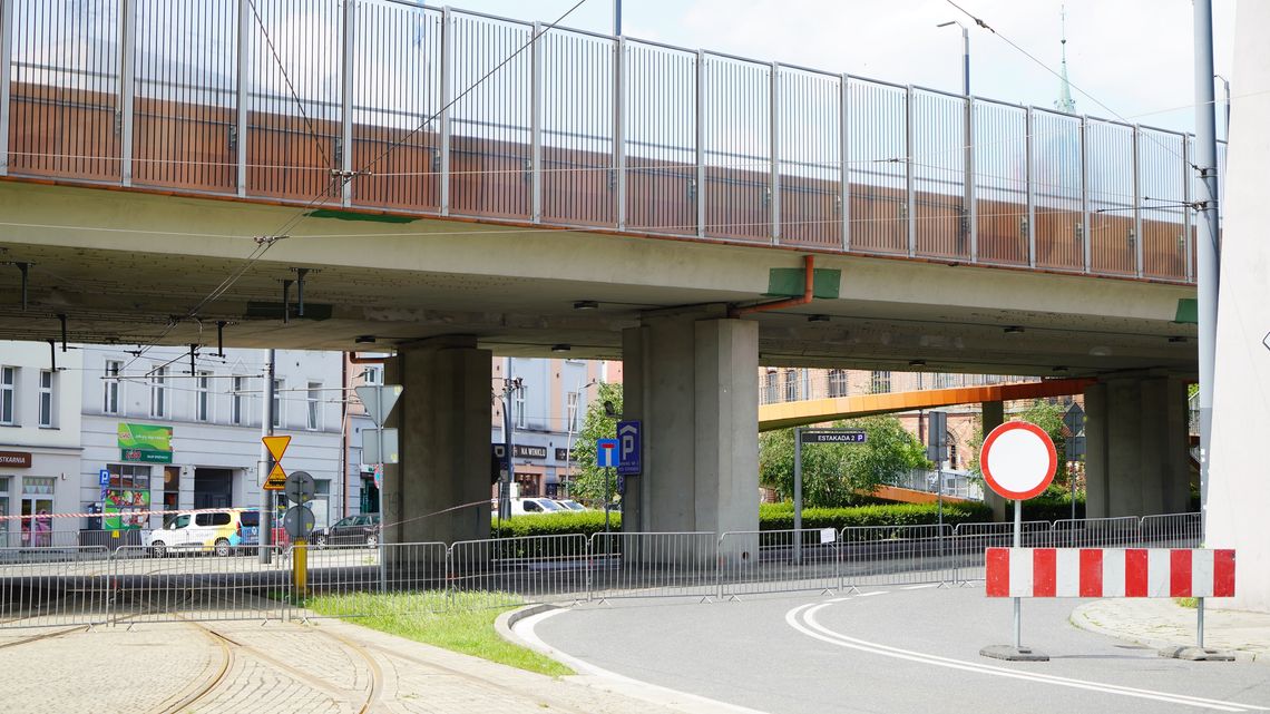 Parking przez godzinę za darmo w Chorzowie. Pod warunkiem skorzystania z parkomatu