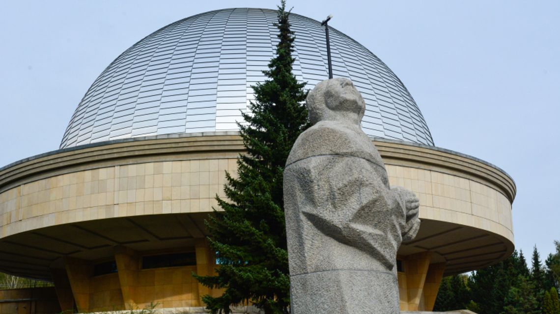 Pijany 28-latek potrącił przechodnia w Parku Śląskim 