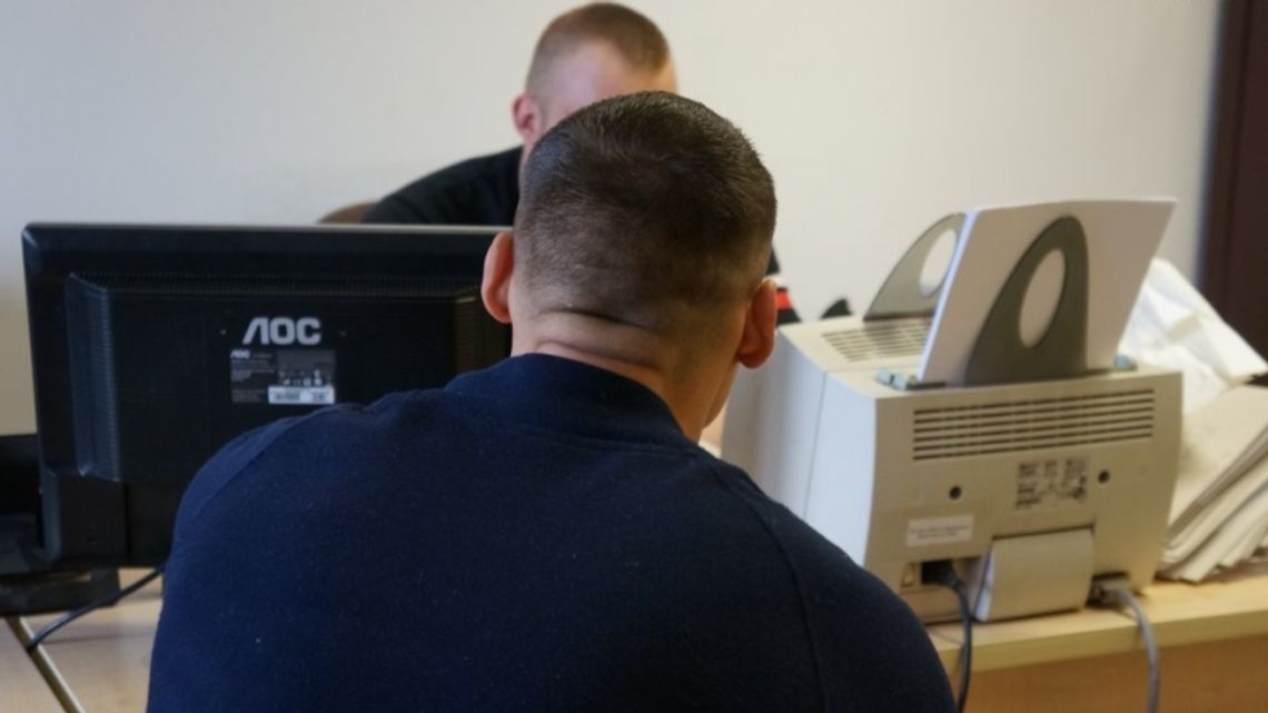 Pobił i okradł kobietę, zatrzymała go policja