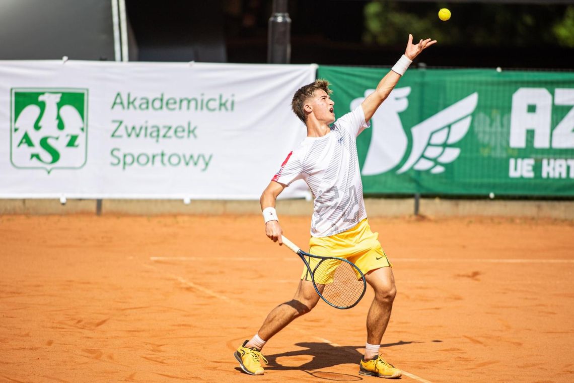 Politechnika Gdańska zdominowała rywalizację tenisową w Chorzowie