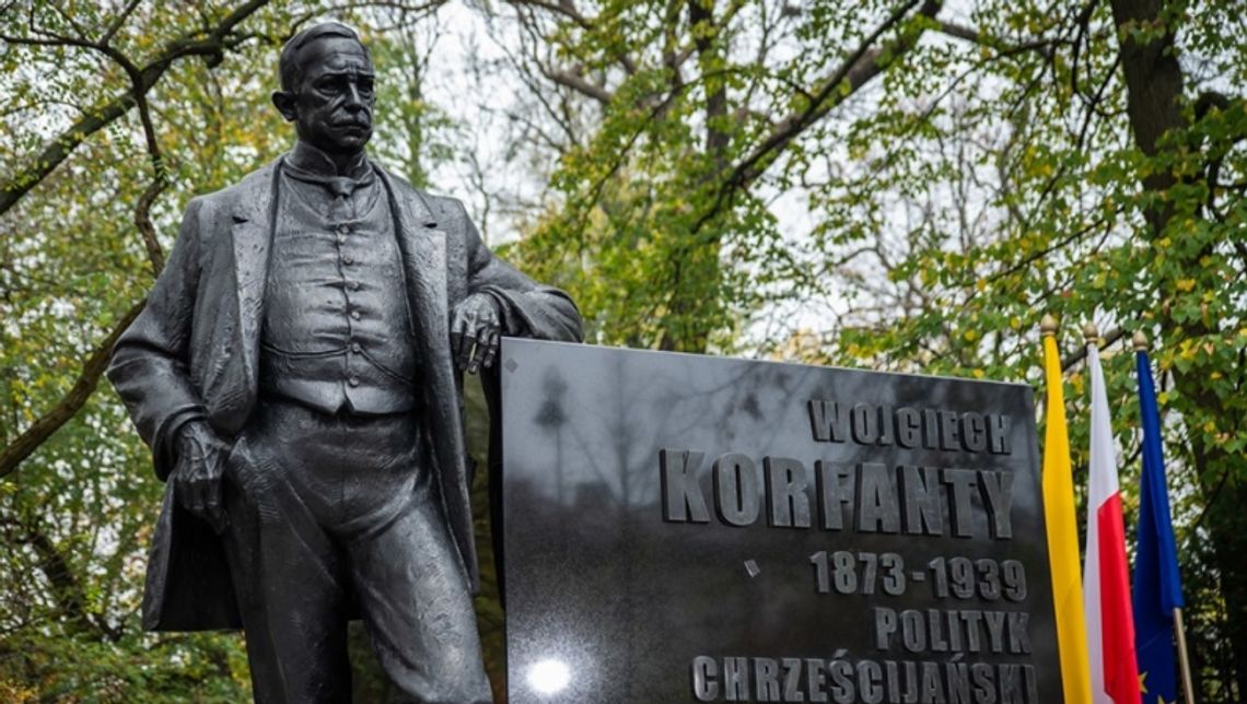 Pomnik Korfantego stanął w Warszawie. Ślązacy mają do niego uwagi... Pomnik Korfantego stanął w Warszawie. Ślązacy mają do niego uwagi...